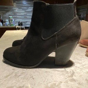 Womens Spring Black Suede Boots